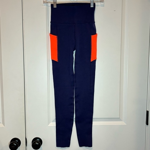 Fabletics ScultKnit High Rise Legging Sports Bra Set Blue Orange XS/S - Picture 4 of 10